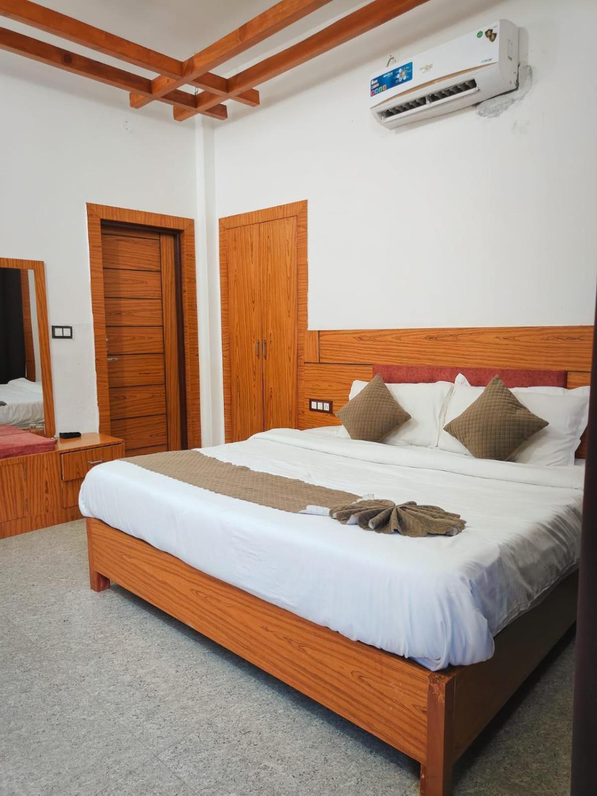The Jungle Joy Resort & Spa Ramnagar  Εξωτερικό φωτογραφία